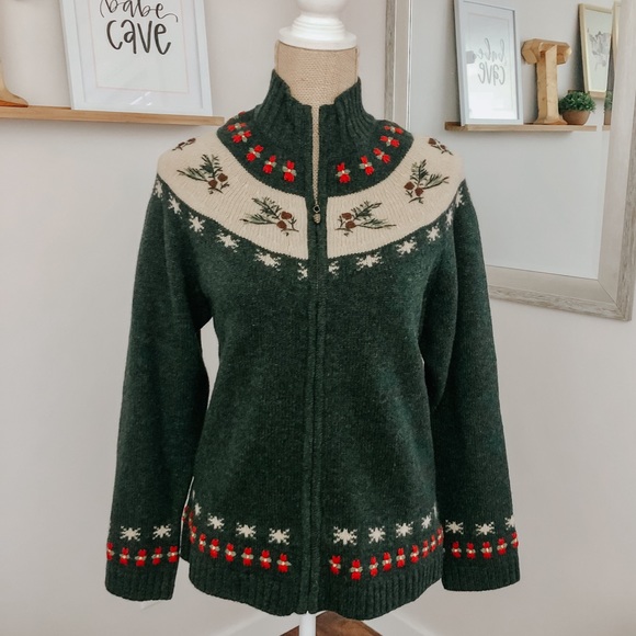Woolrich Green and Red Cowl Neck Sweater - Picture 2 of 14